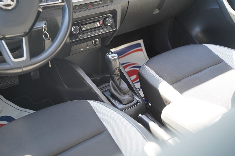 Skoda Fabia 1,0 TSi 110 Ambition Combi DSG 5d