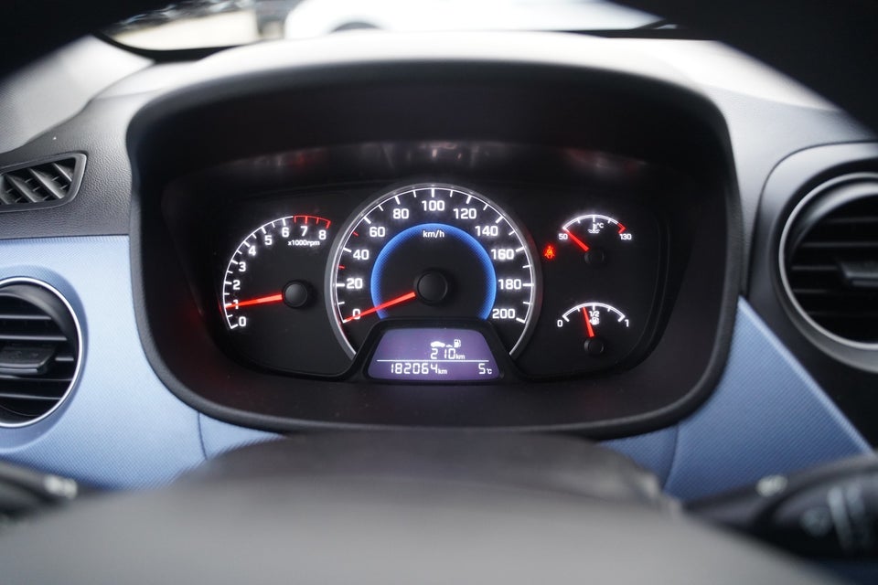 Hyundai i10 1,0 Go Clim 5d