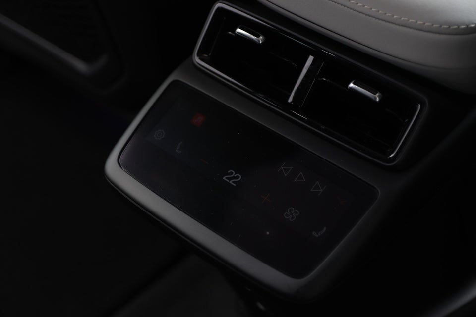 Polestar 4 Long Range AWD 5d