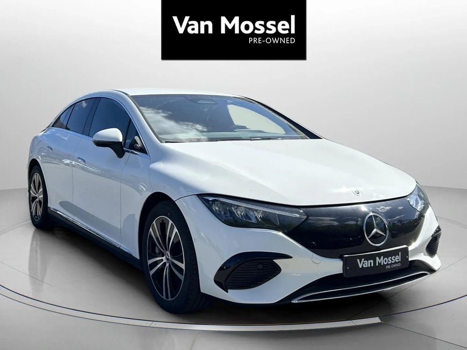 Mercedes EQE300 Electric Art 4d