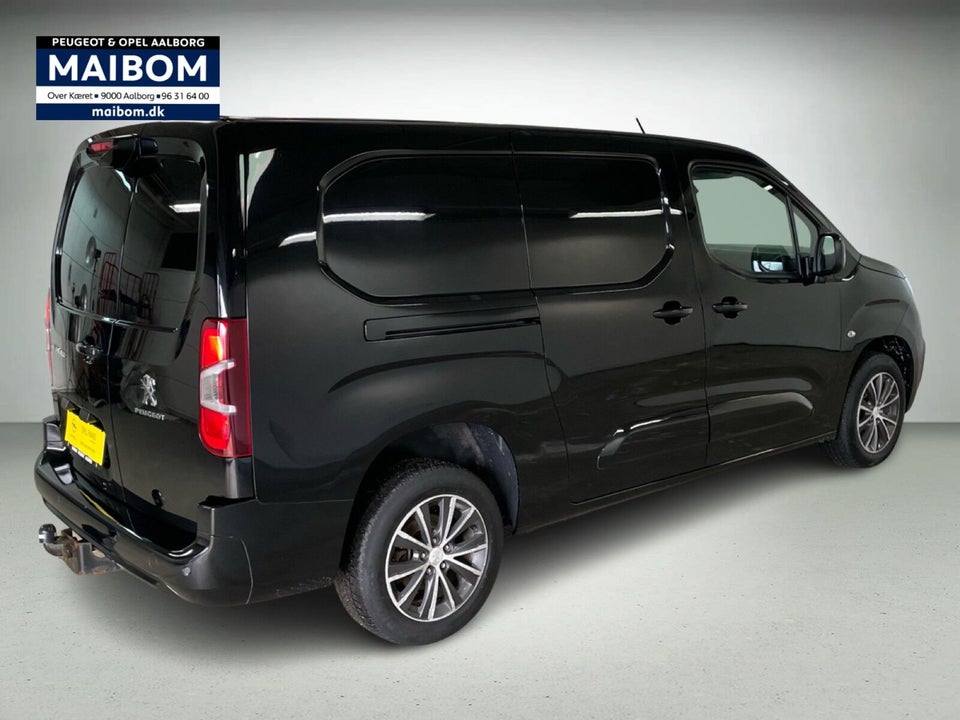 Peugeot Partner 1,5 BlueHDi 130 L2V2 Ultimate EAT8 Van