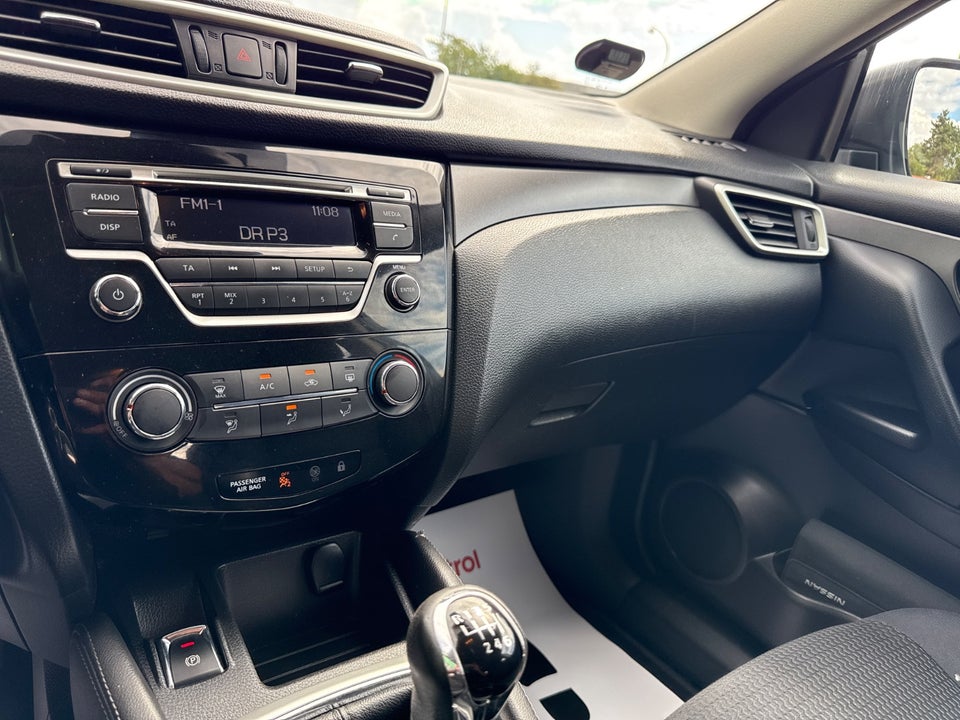 Nissan Qashqai 1,2 Dig-T 115 Acenta 5d