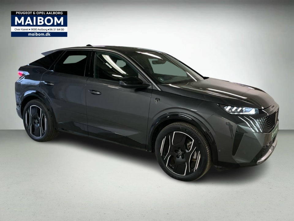 Peugeot e-3008 77 GT Pack 5d