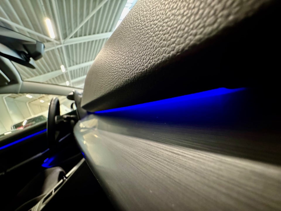 VW Golf VIII 1,4 eHybrid DSG 5d