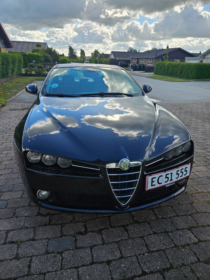 Alfa Romeo 159 2,2 JTS S 4d