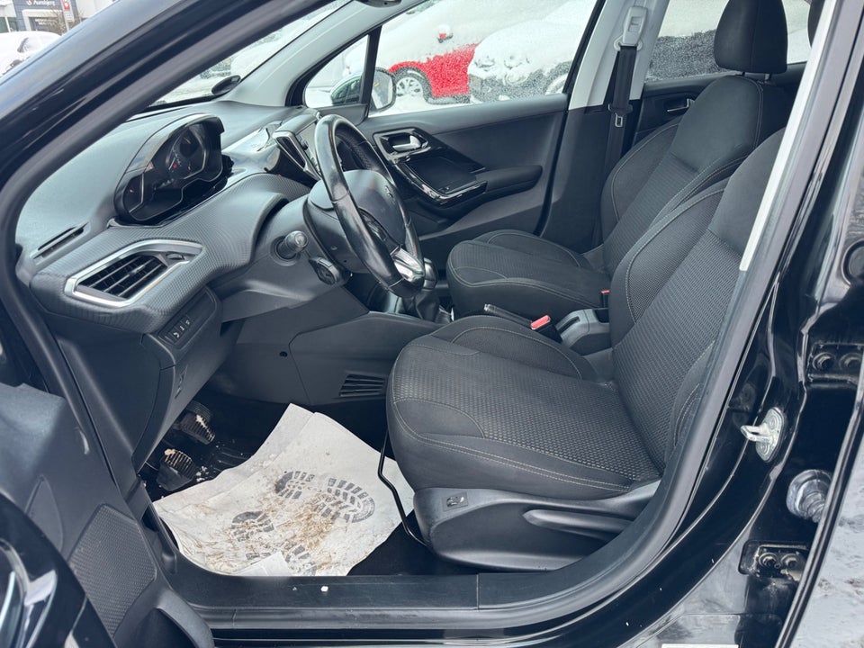 Peugeot 208 1,6 BlueHDi 100 Allure 5d