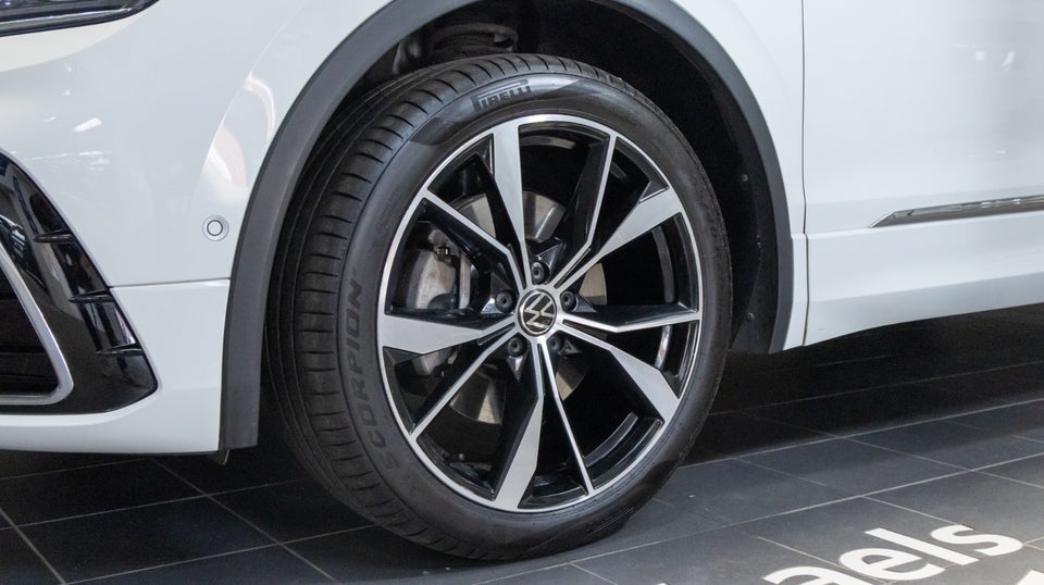 VW Tiguan 1,4 eHybrid R-line DSG 5d