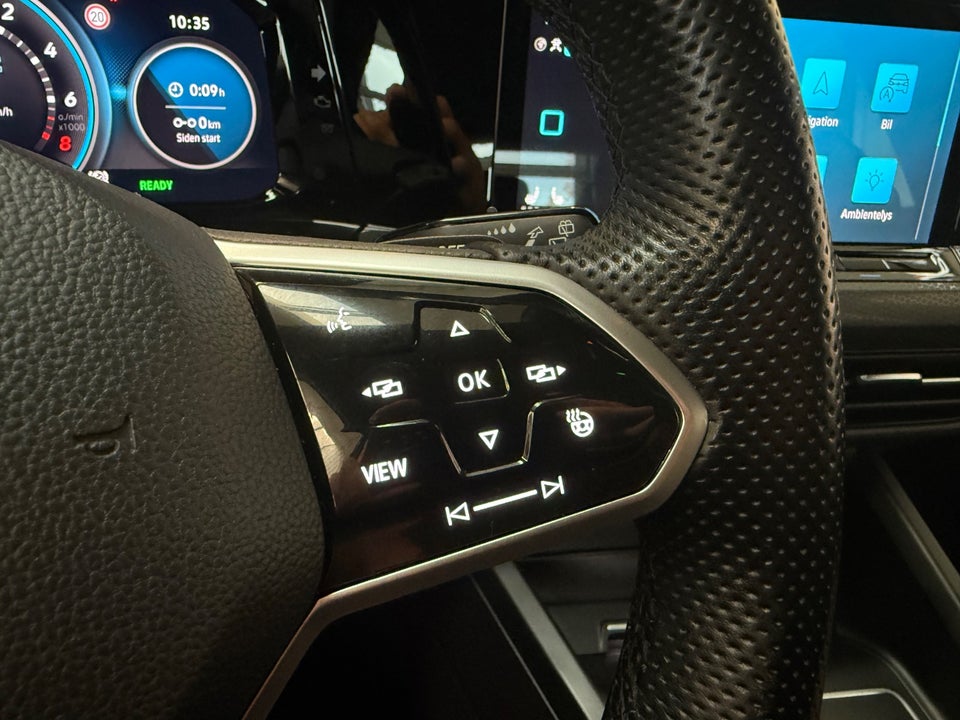 VW Golf VIII 1,4 GTE DSG 5d