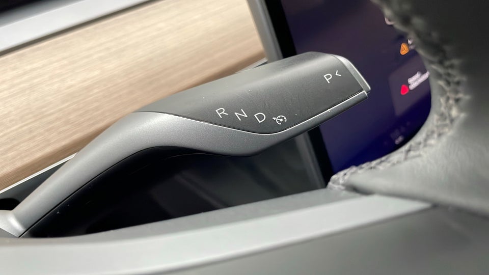 Tesla Model Y Performance AWD 5d