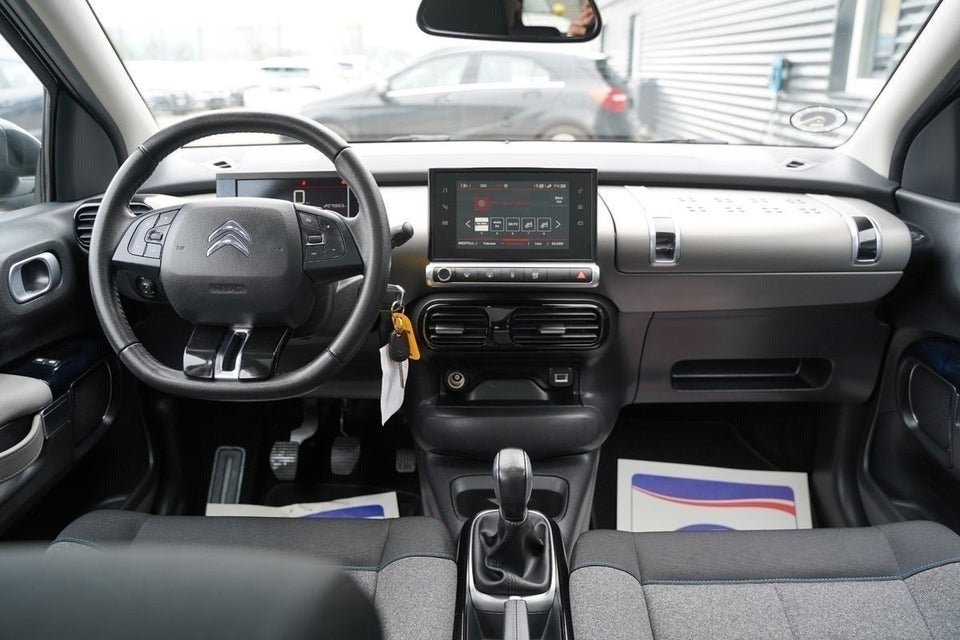 Citroën C4 Cactus 1,6 BlueHDi 100 BlackLine 5d