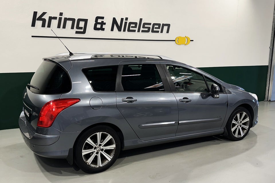 Peugeot 308 1,6 e-HDi 112 Active SW 5d