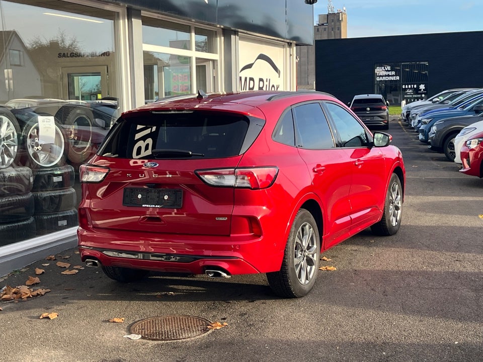 Ford Kuga 2,5 PHEV ST-Line X CVT 5d