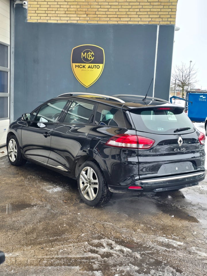 Renault Clio IV 0,9 TCe 90 Expression Sport Tourer 5d