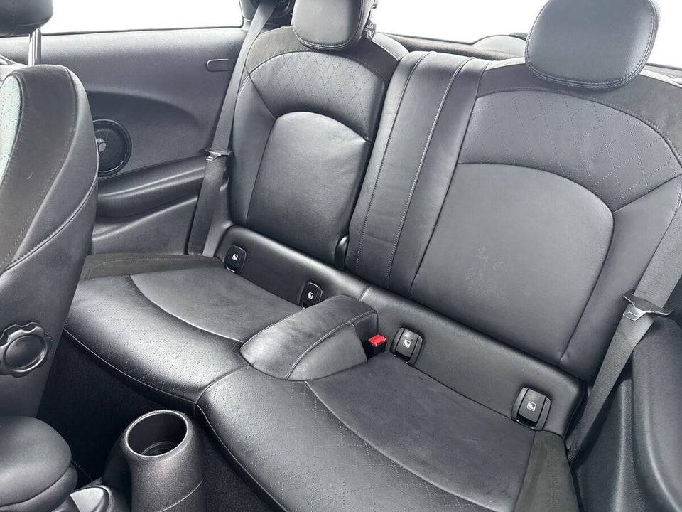 MINI Cooper SE Trim L 3d