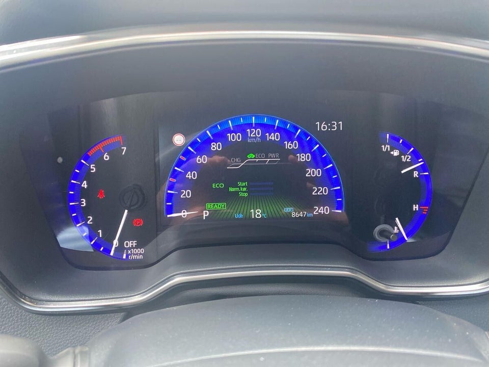 Toyota Corolla 1,8 Hybrid H3 Smart Touring Sports MDS 5d