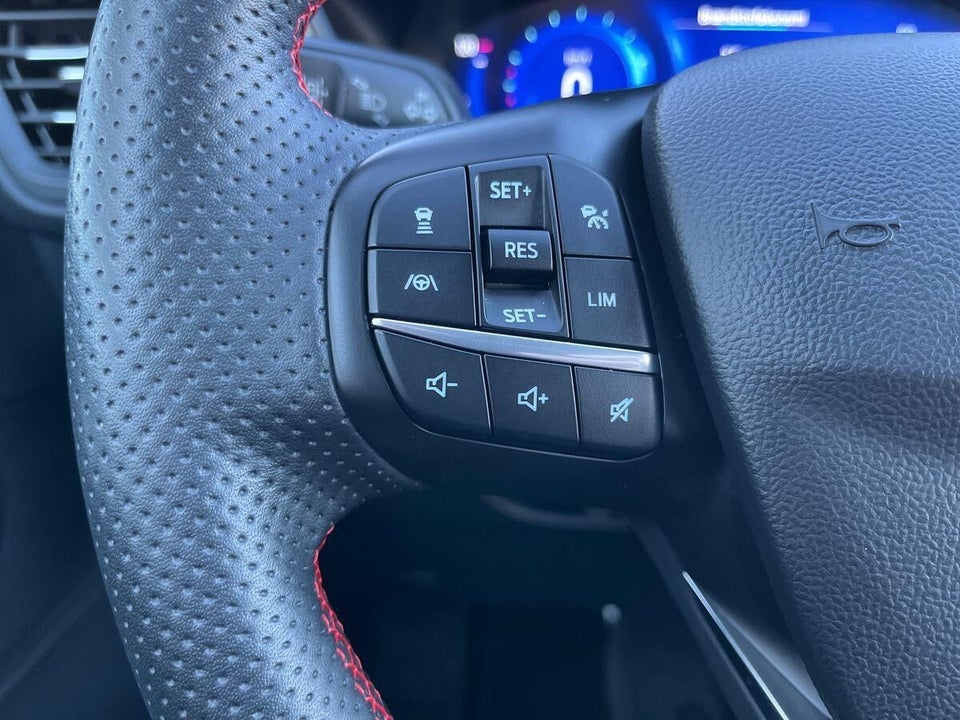 Ford Kuga 2,5 PHEV ST-Line X CVT 5d