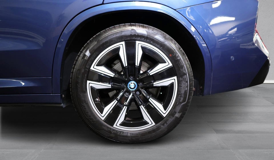 BMW iX3 Charged M-Sport 5d