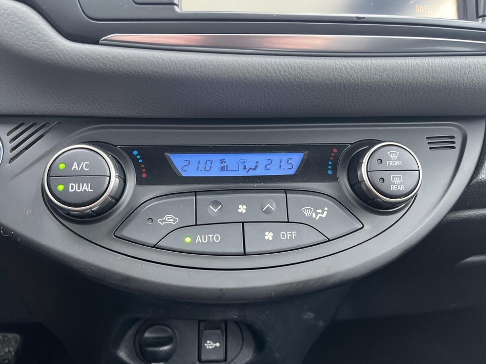 Toyota Yaris 1,5 Hybrid Pure e-CVT 5d