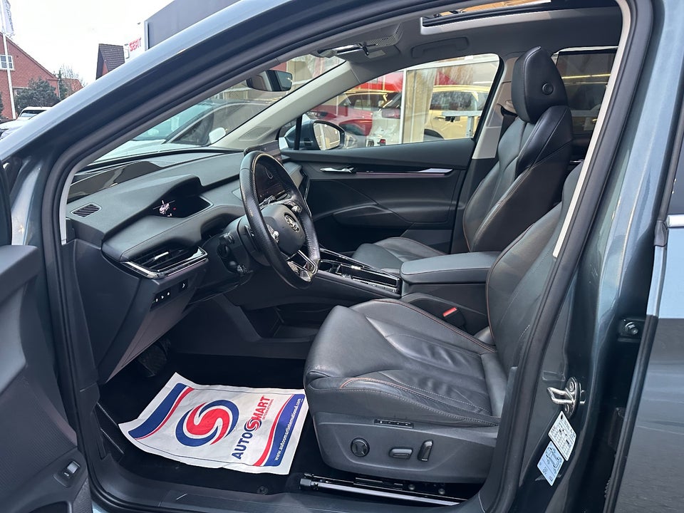 Skoda Enyaq 80 iV Suite 5d