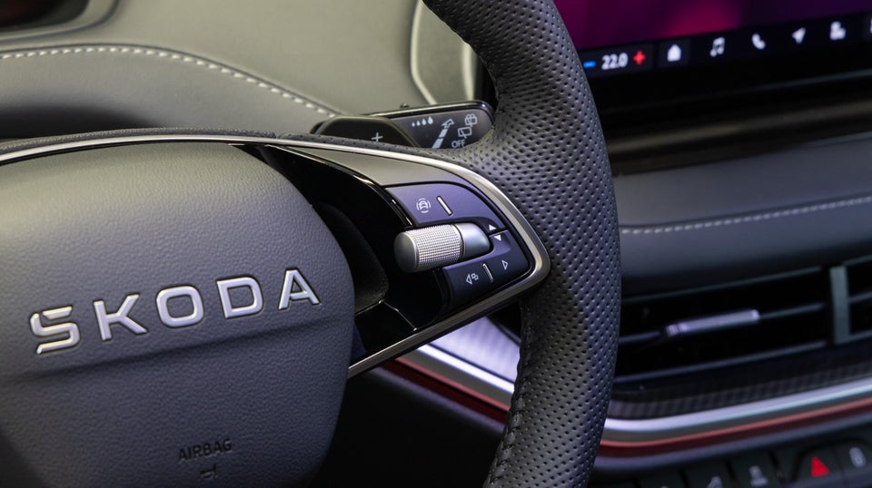 Skoda Enyaq 85x iV Sportline 5d