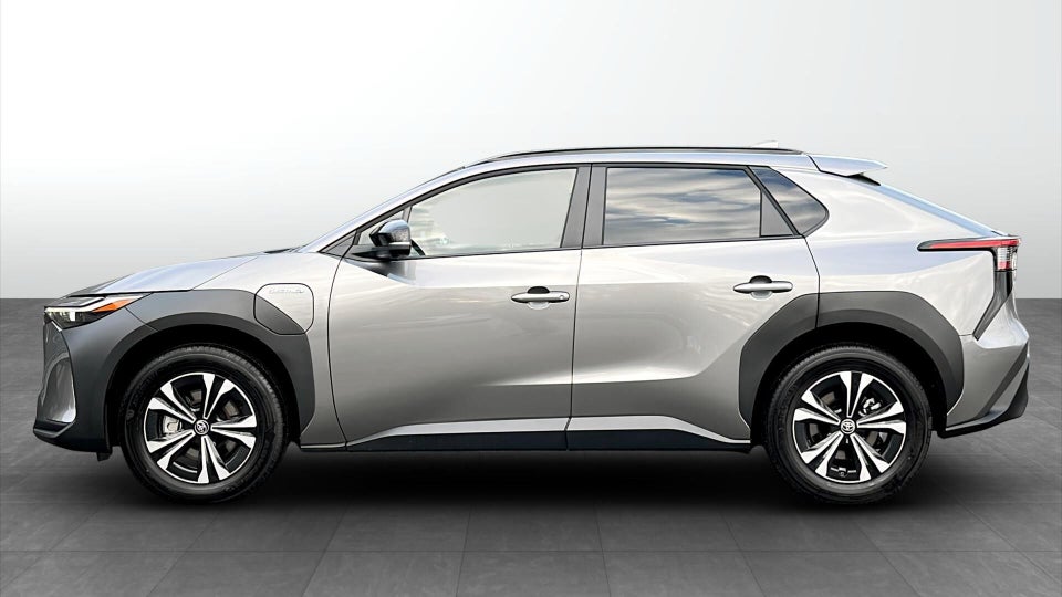 Toyota bZ4X Active 5d