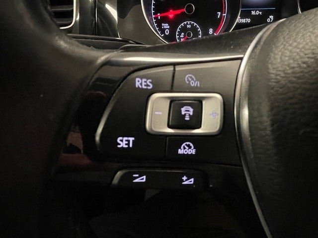 VW Golf VII 1,5 TSi 150 Highline DSG 5d