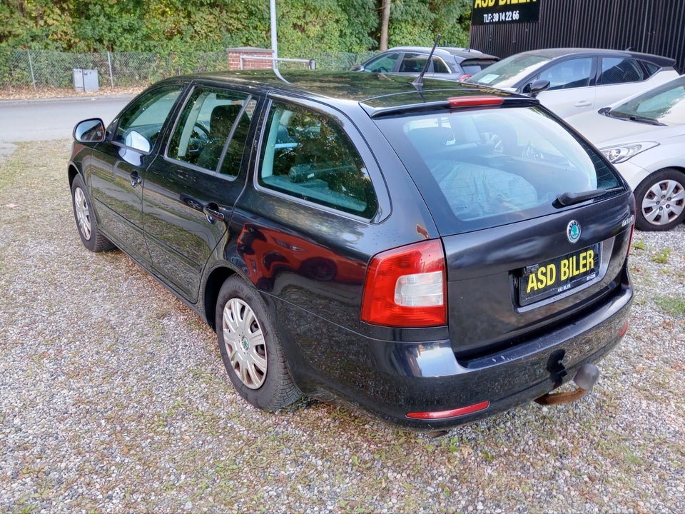 Skoda Octavia 1,2 TSi 105 Ambiente Combi DSG 5d