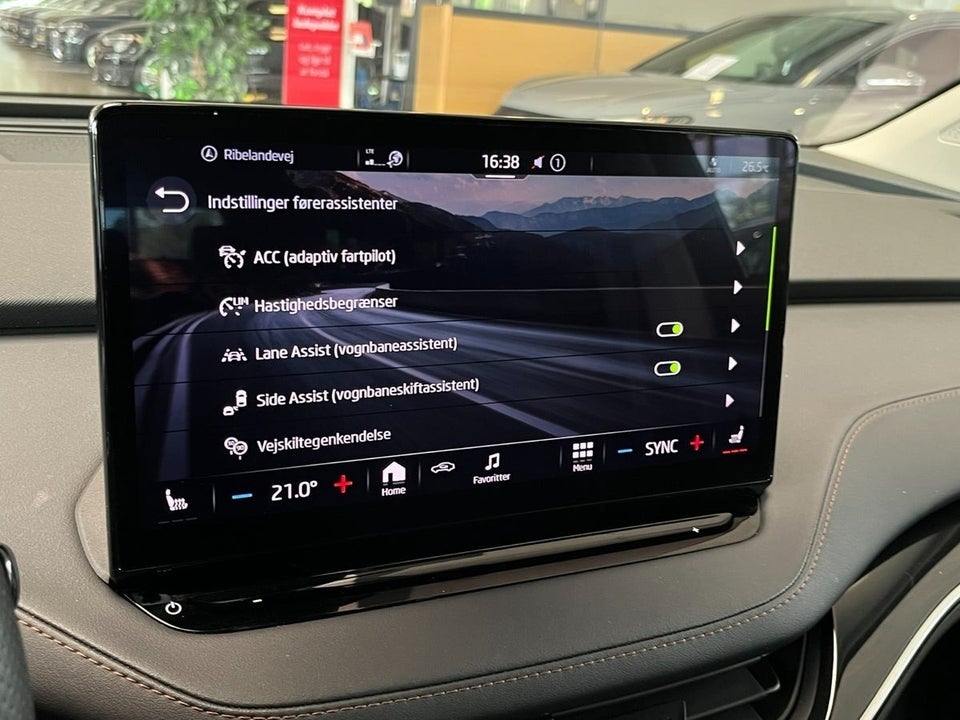 Skoda Enyaq 80 iV Suite 5d