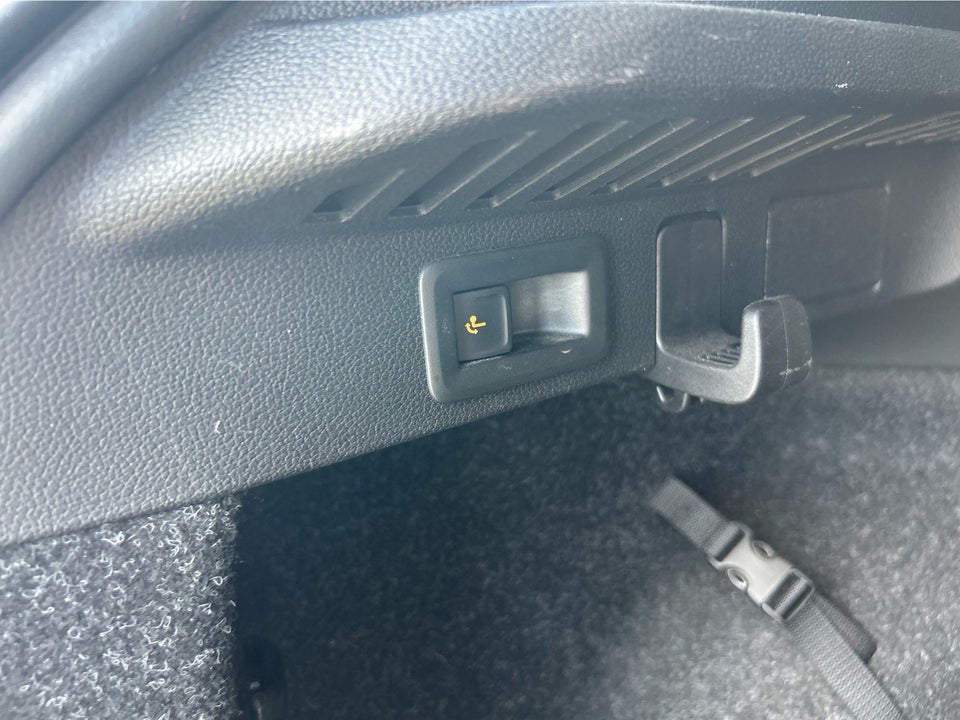 Skoda Kamiq 1,0 TSi 110 Tour de France 5d
