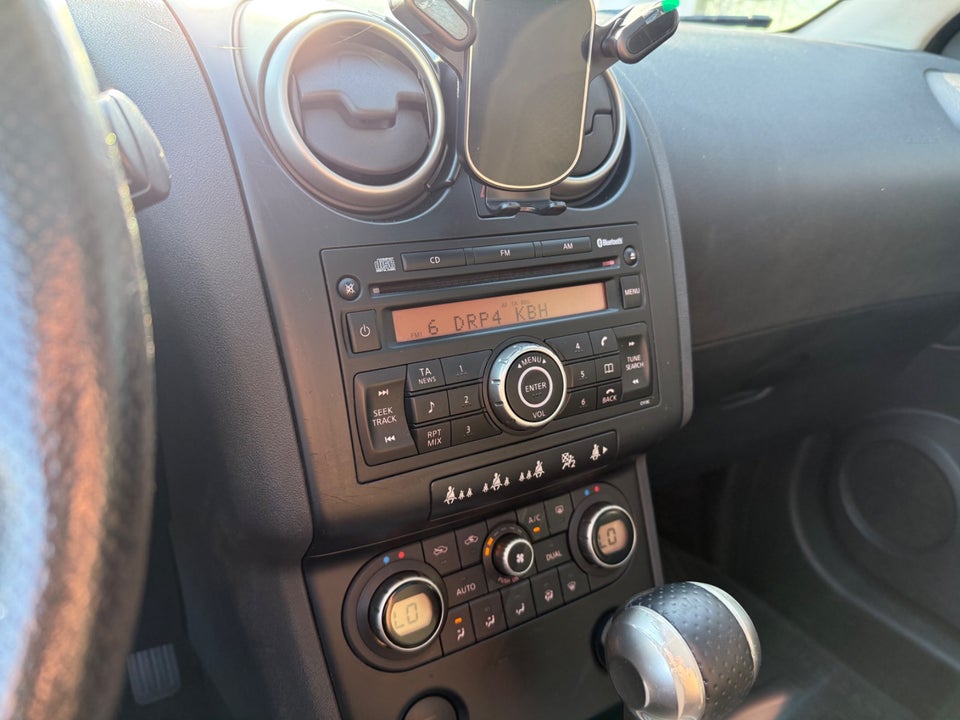 Nissan Qashqai 2,0 Tekna CVT 4WD 5d