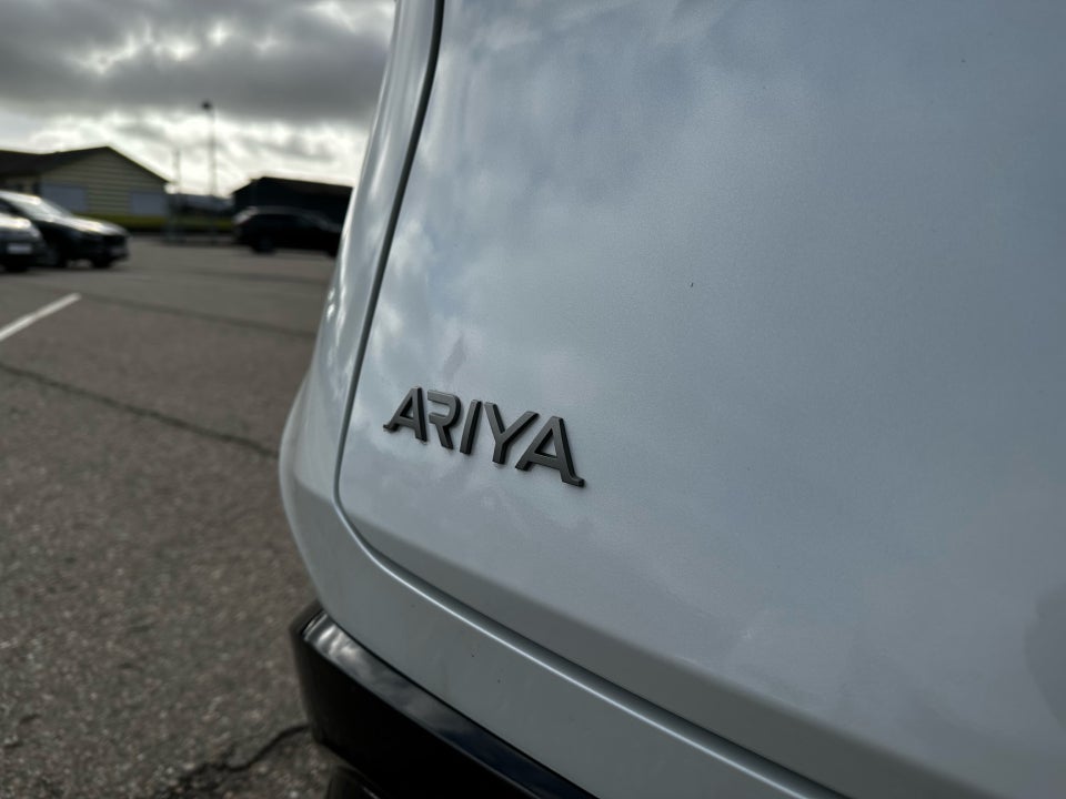Nissan Ariya 63 Advance 5d