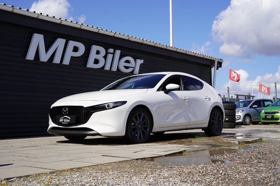 Mazda 3 2,0 SkyActiv-X 180 Cosmo aut. 5d