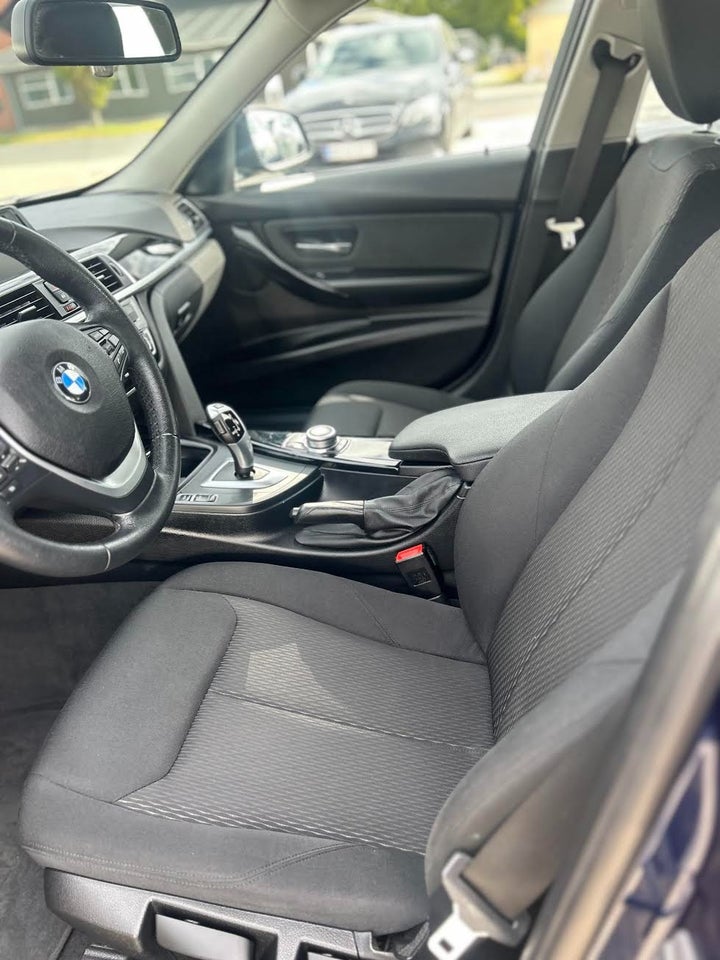 BMW 320d 2,0 Touring Connected aut. 5d