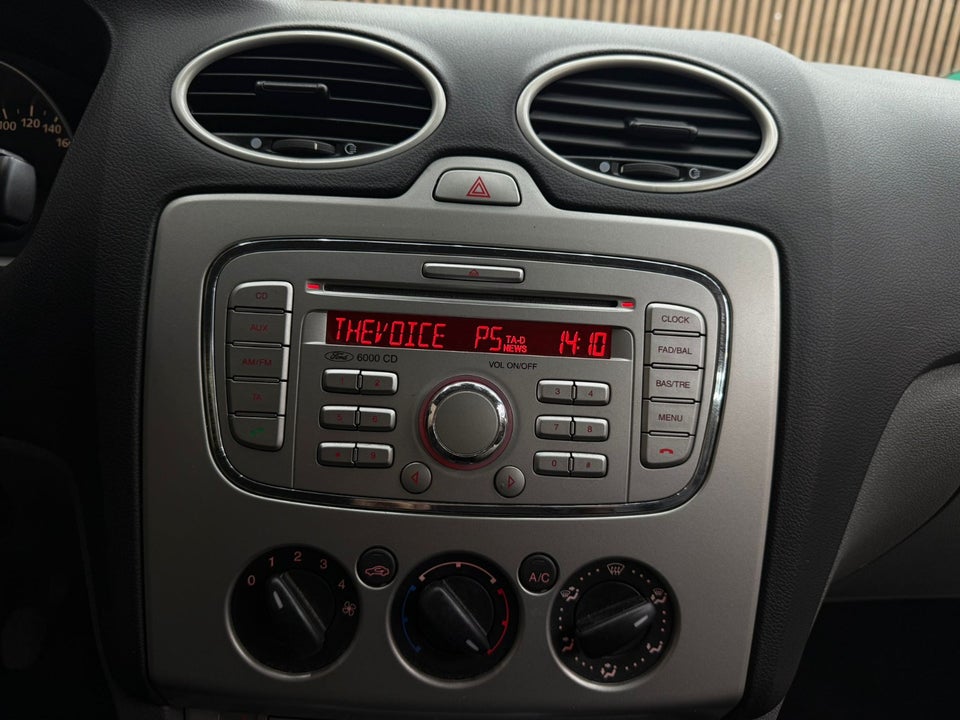 Ford Focus 1,6 TDCi 90 Titanium stc. 5d