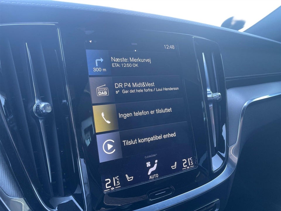 Volvo V60 2,0 T8 ReCharge R-Design aut. AWD 5d