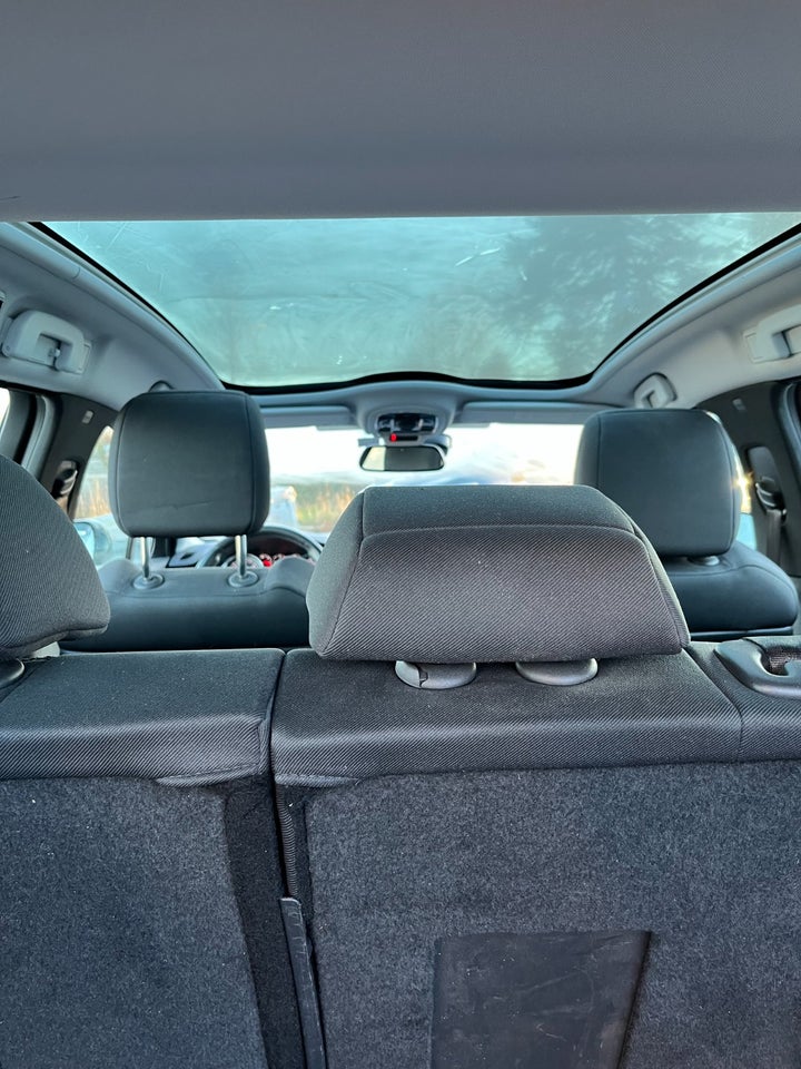 Peugeot 508 2,0 HDi 140 Active SW 5d