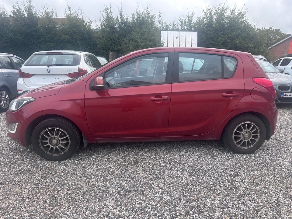 Hyundai i20 1,25 Comfort 5d