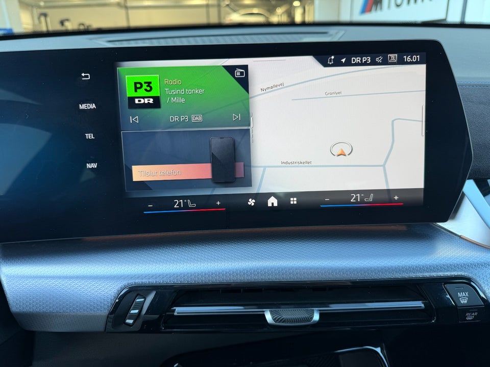 BMW iX2 eDrive20 M-Sport 5d
