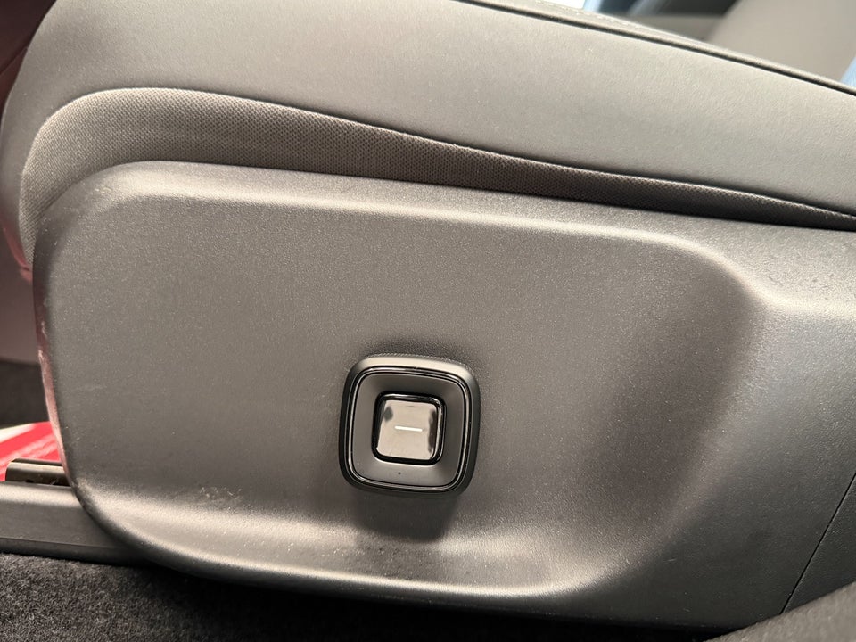 Volvo EX30 Extended Range Ultra 5d