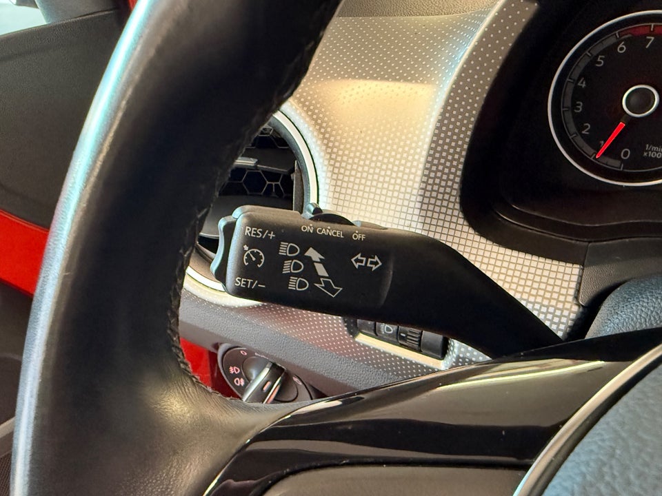 VW Up! 1,0 TSi 90 High Up! BMT 5d