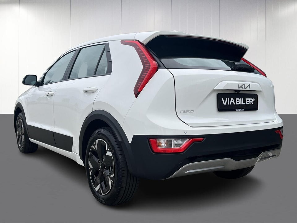 Kia Niro 64 EV Access 5d