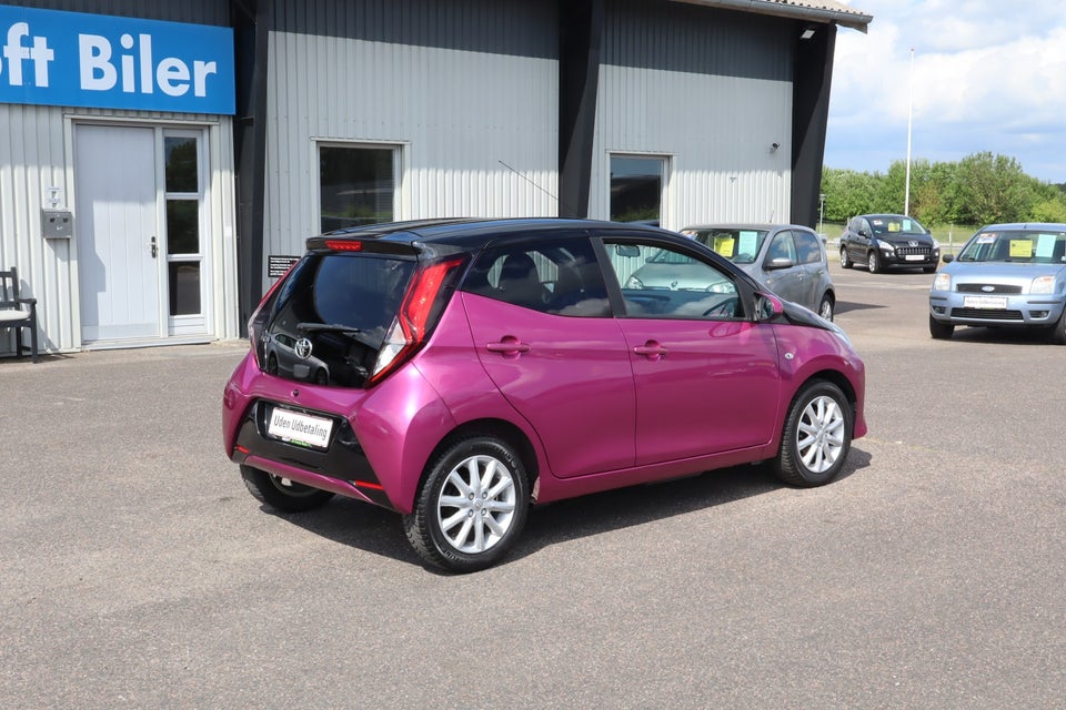 Toyota Aygo 1,0 VVT-i x-pression 5d