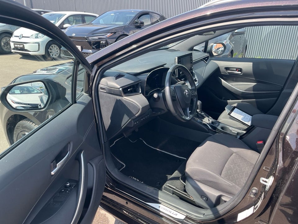 Toyota Corolla 1,8 Hybrid H3 Smart Touring Sports MDS 5d