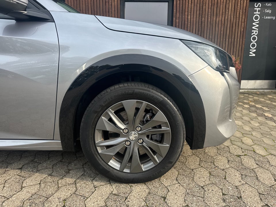 Peugeot e-208 50 Active Pack 5d