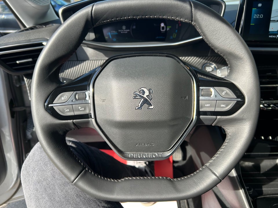 Peugeot e-208 50 Allure Pack 5d