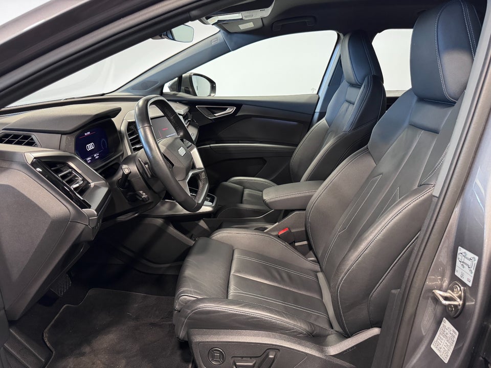 Audi Q4 e-tron 40 Advanced 5d
