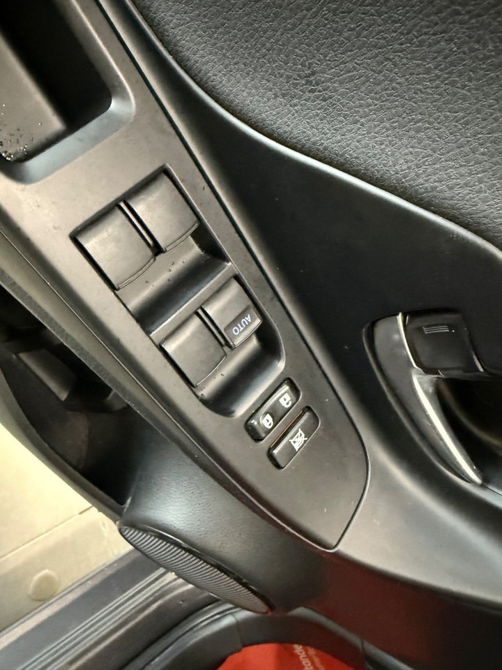 Toyota Yaris 1,5 Hybrid H2 Premium e-CVT 5d