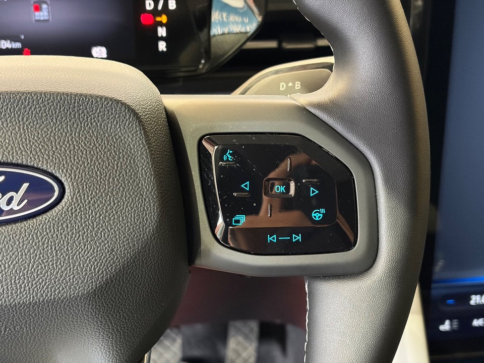 Ford Explorer 82 Select Extended Range 5d