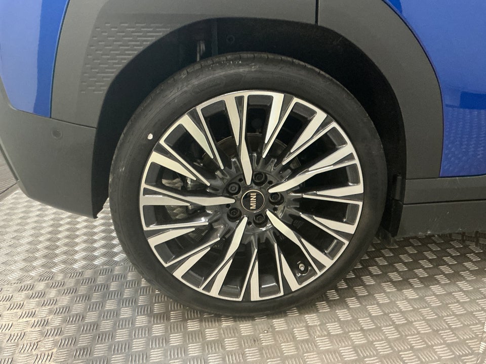 MINI Aceman E Favoured Trim M 5d