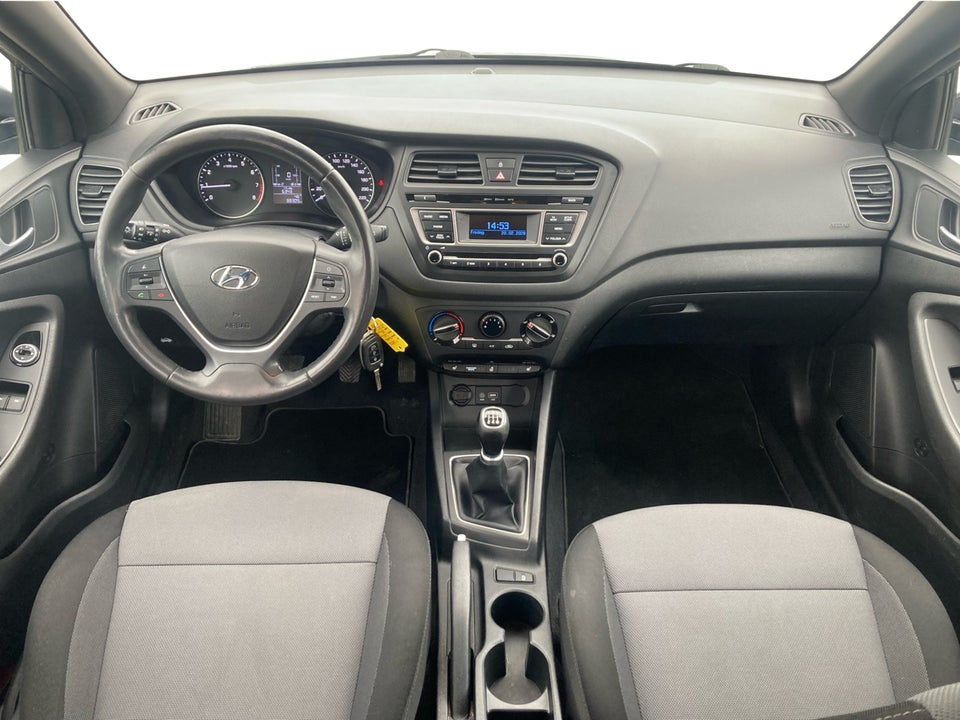 Hyundai i20 1,25 Fresh 5d